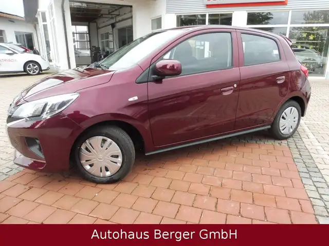 Mitsubishi Space Star view 4