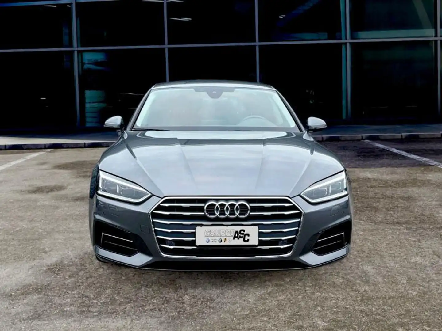 Audi A5 40 2.0 tdi Sport 190cv s-tronic Grigio - 2