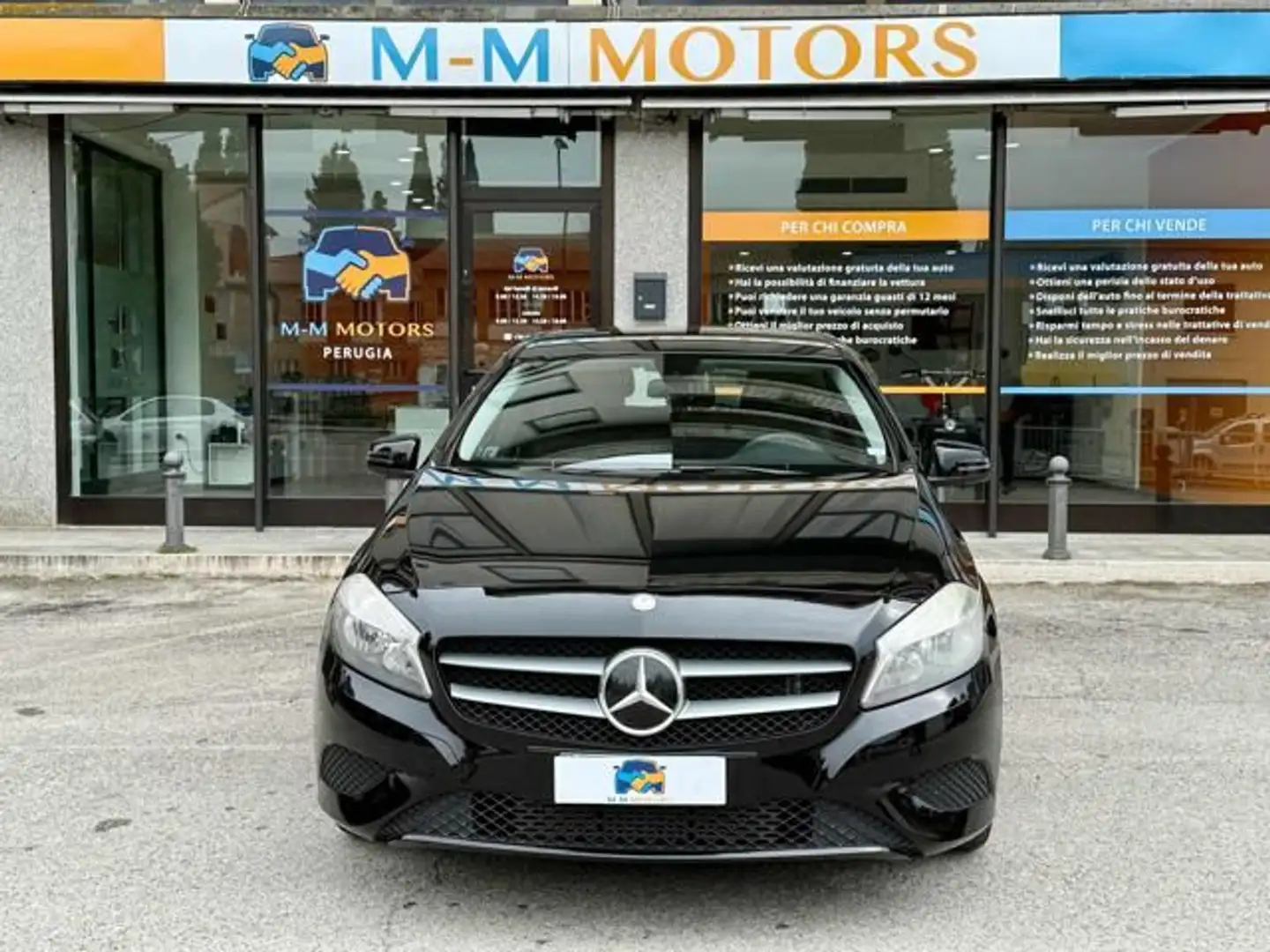Mercedes-Benz A 180 CDI BlueEFFICIENCY Executive Black - 2
