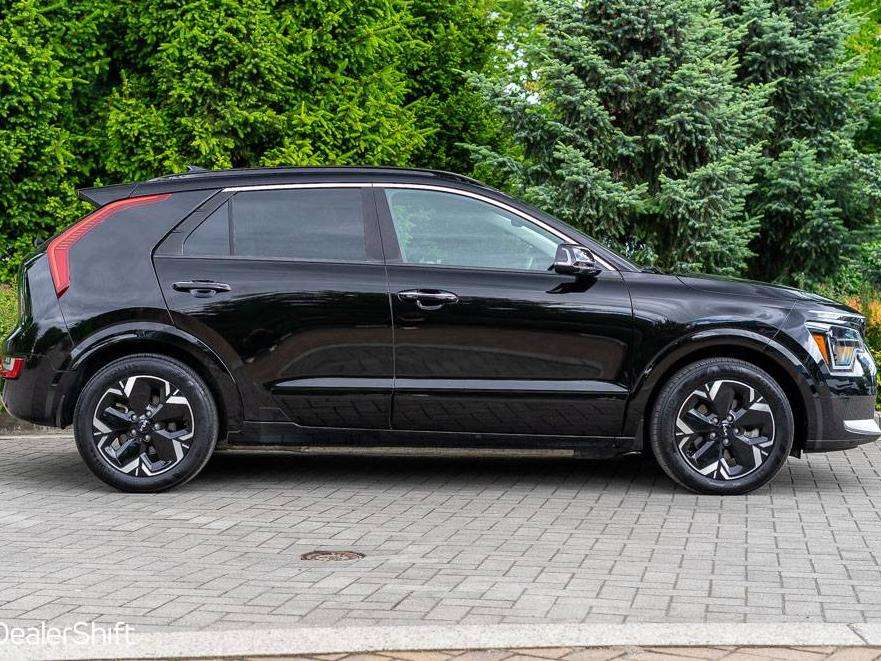 2023 Kia Niro Limited | Accident Free | Locally Owned — снимка 1