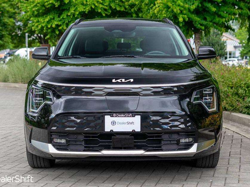 2023 Kia Niro Limited | Accident Free | Locally Owned — снимка 1