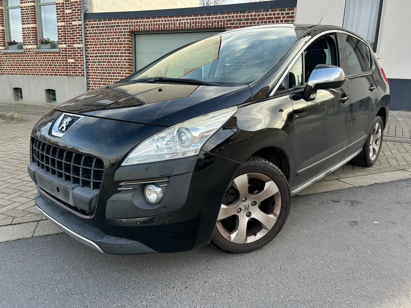 Peugeot 3008 3008 1.6 HDi Confort Pack FAP Noir - 2