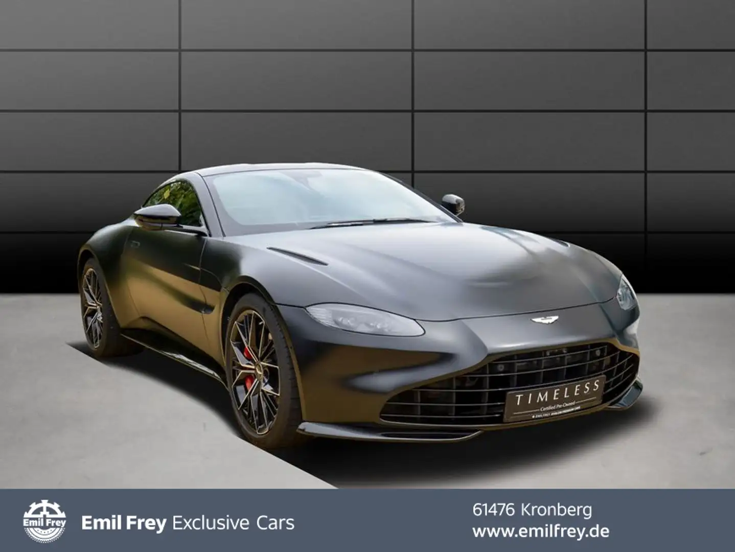 Aston Martin V8 Zwart - 1