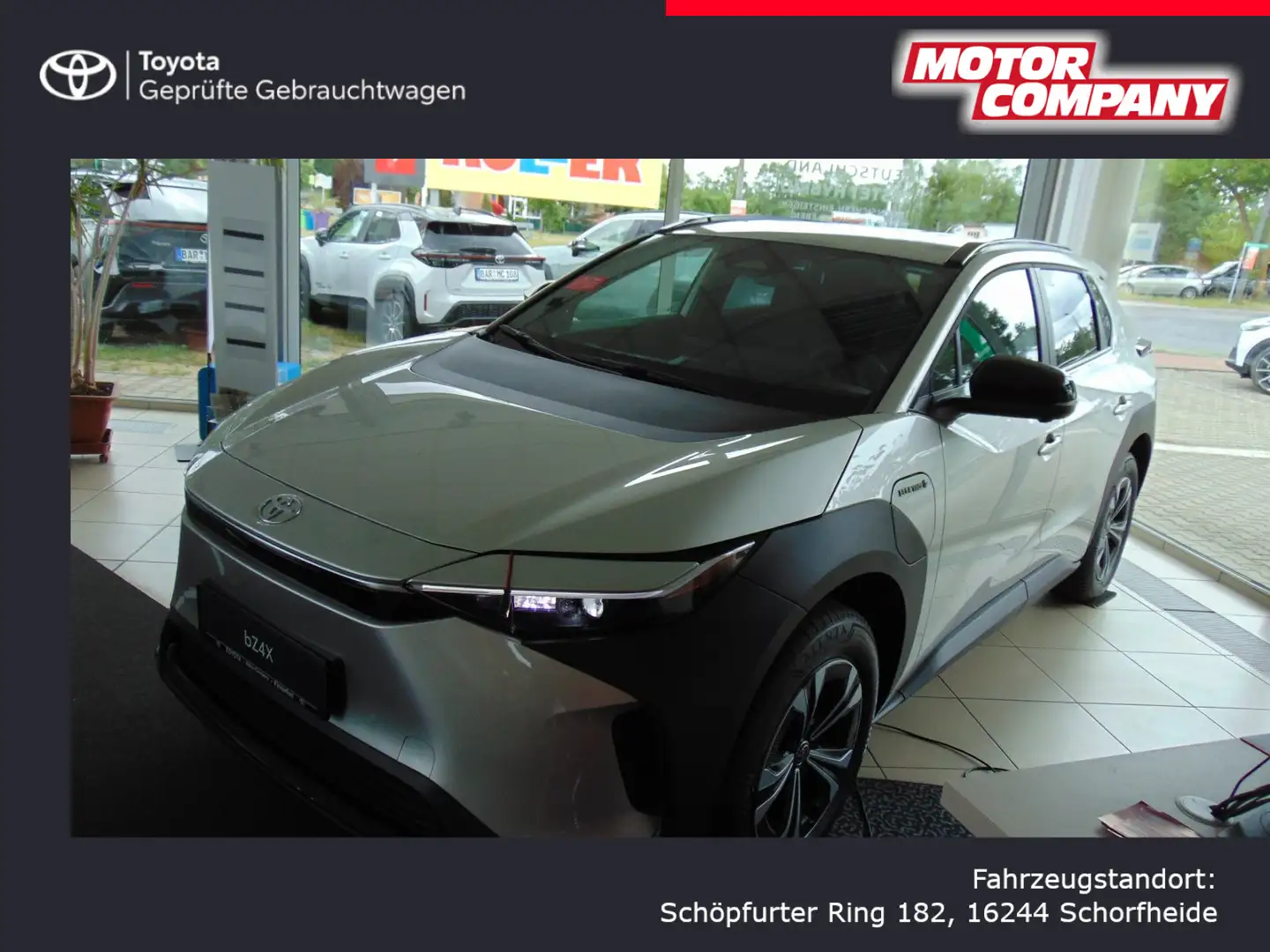 Toyota bZ4X 5-Türer Elektromotor mit Comfort Paket Plateado - 1