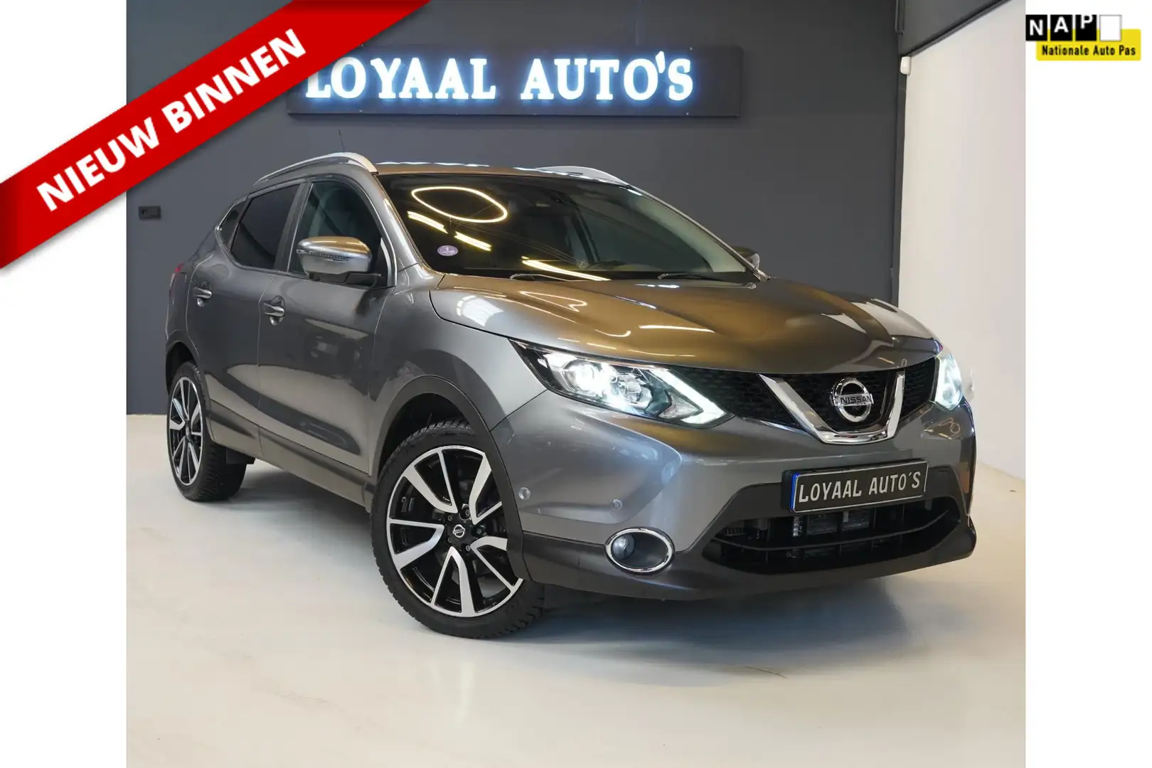 Nissan Qashqai 1.2 Tekna | AUT | XENON | LEER | NAVI | TREKHAAK | Grau - 1