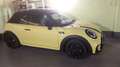 MINI Cooper Cabrio Mini IV Cabrio F57 2021 1.5 JCW auto Giallo - thumbnail 2