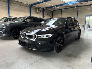 i Touring M-Sport l BMW Historiek l Leder l Memory l Head-Up l Trekhaak l Keyless