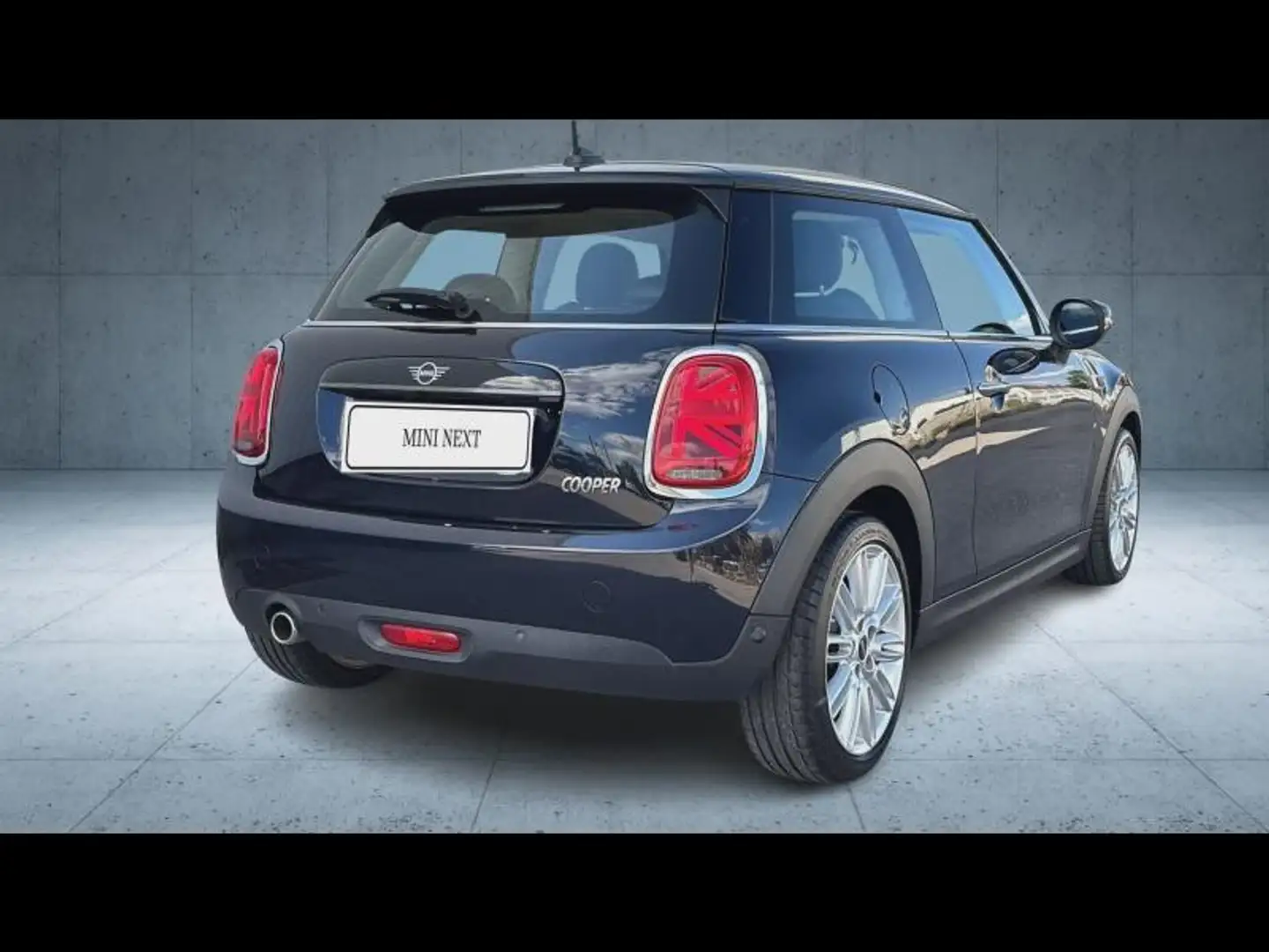 MINI Cooper E Cooper 136ch Edition Greenwich BVA7 109g Noir - 2