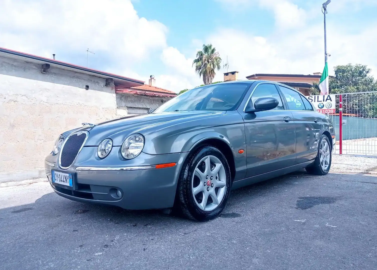 Jaguar S-Type 2.5 V6 Executive auto FL Grigio - 1