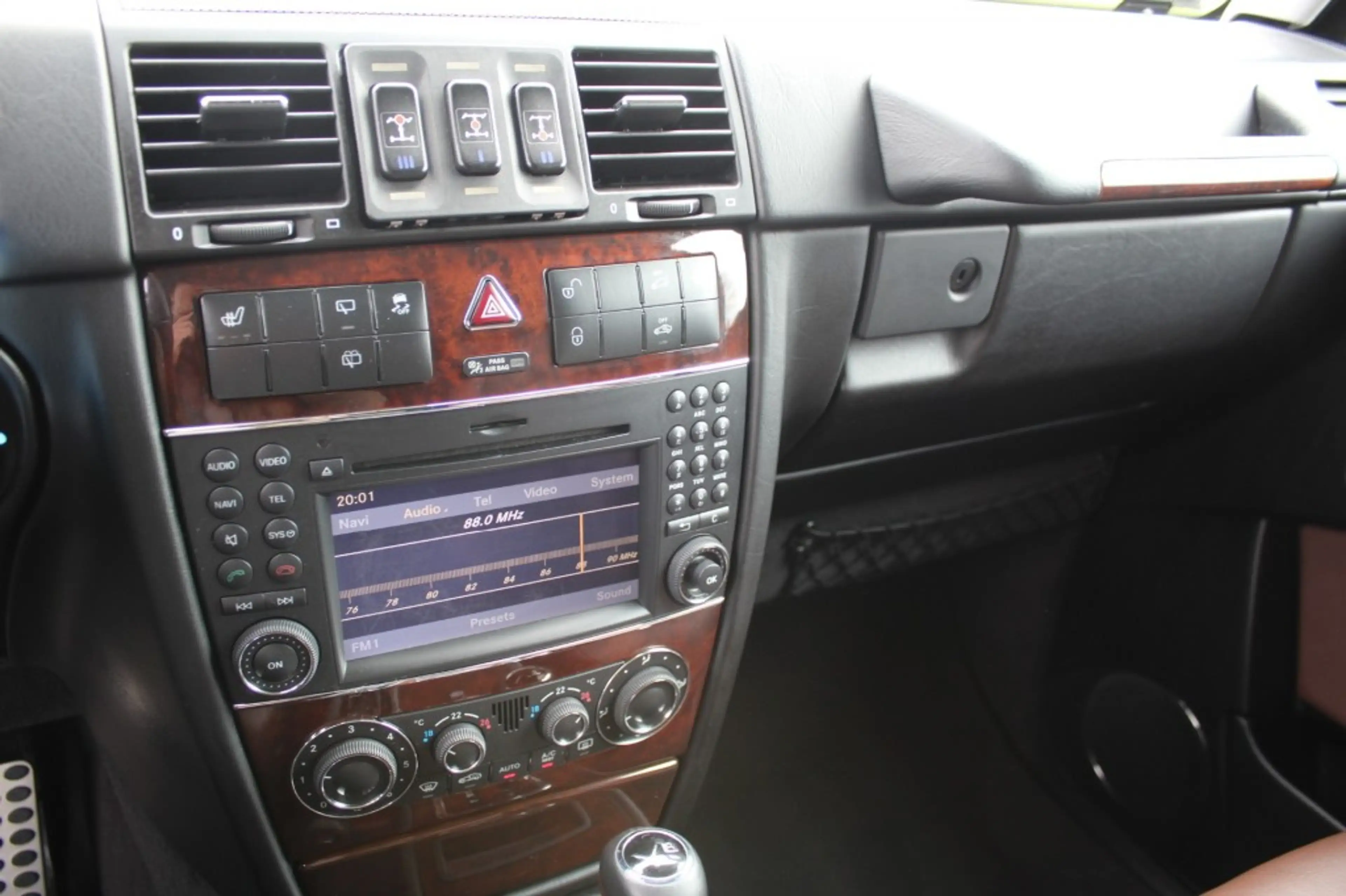 Mercedes-Benz G 500 G550 42500 km !!! — photo 7