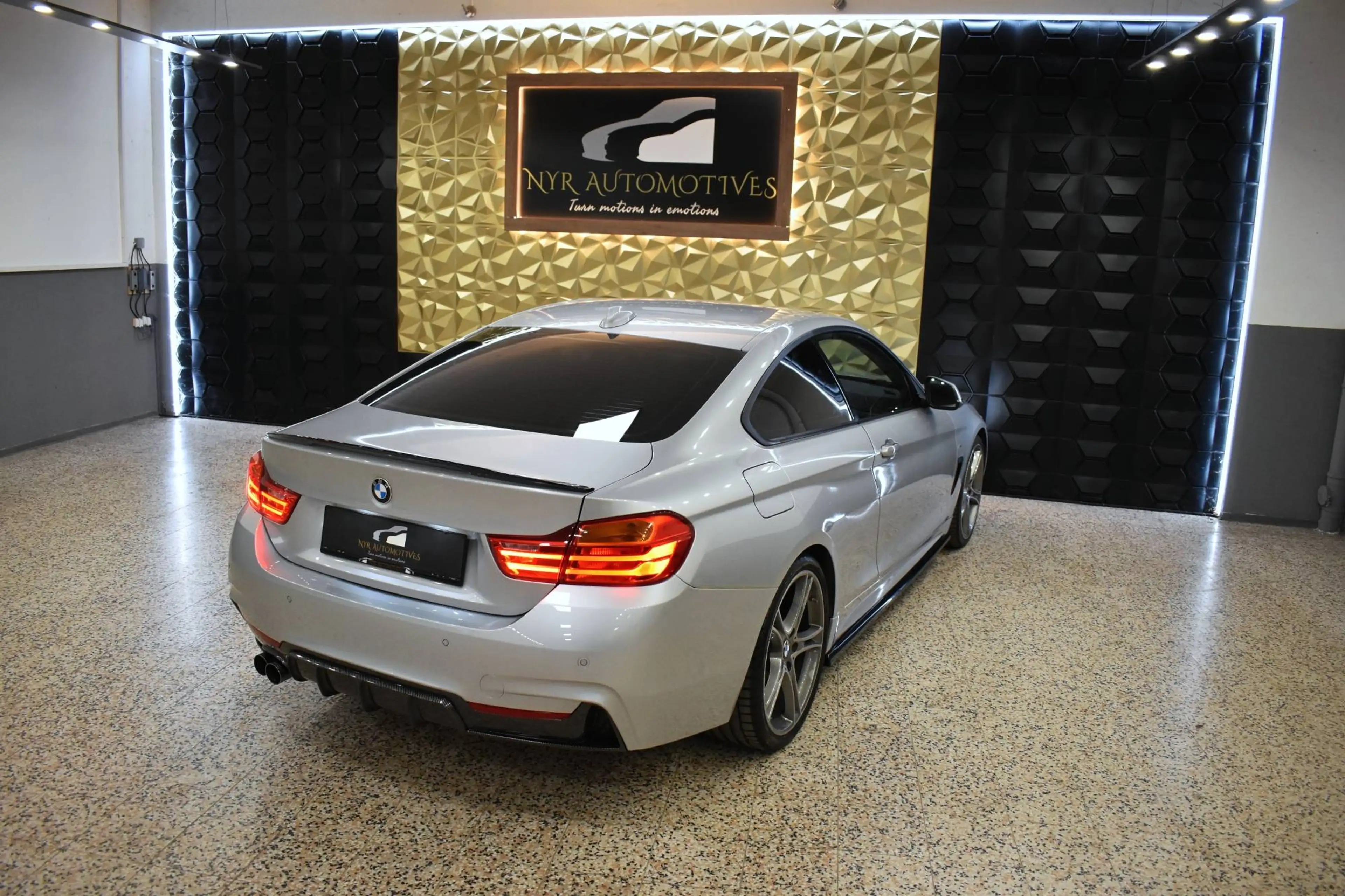 BMW 420 i Aut. M-PERFORMANCE, ACC, NAVI, SPORTSITZE, APPLE CAR PLAY — photo 6