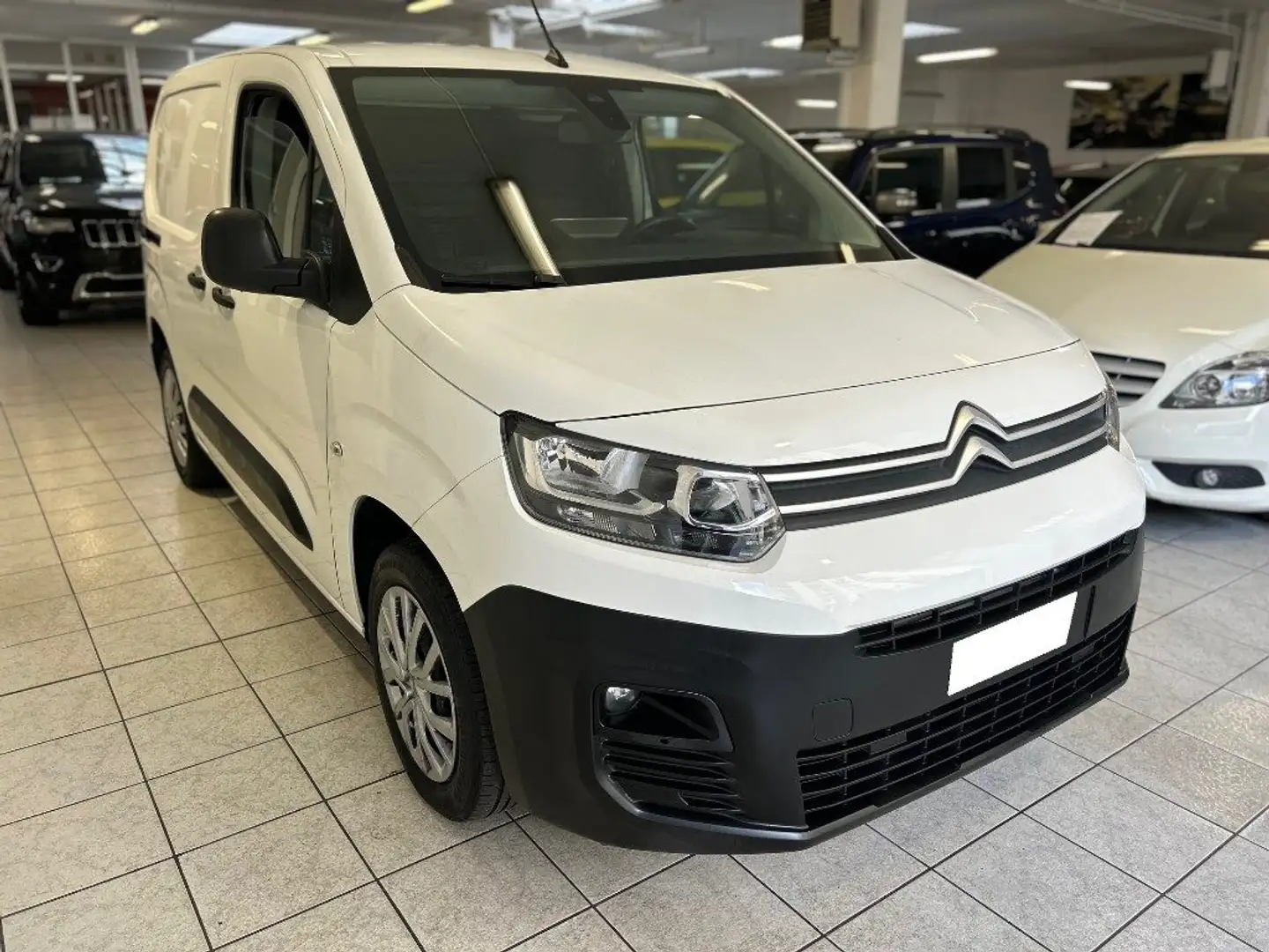 Citroen Berlingo BlueHDi 100 S&S Van M Club Bianco - 2