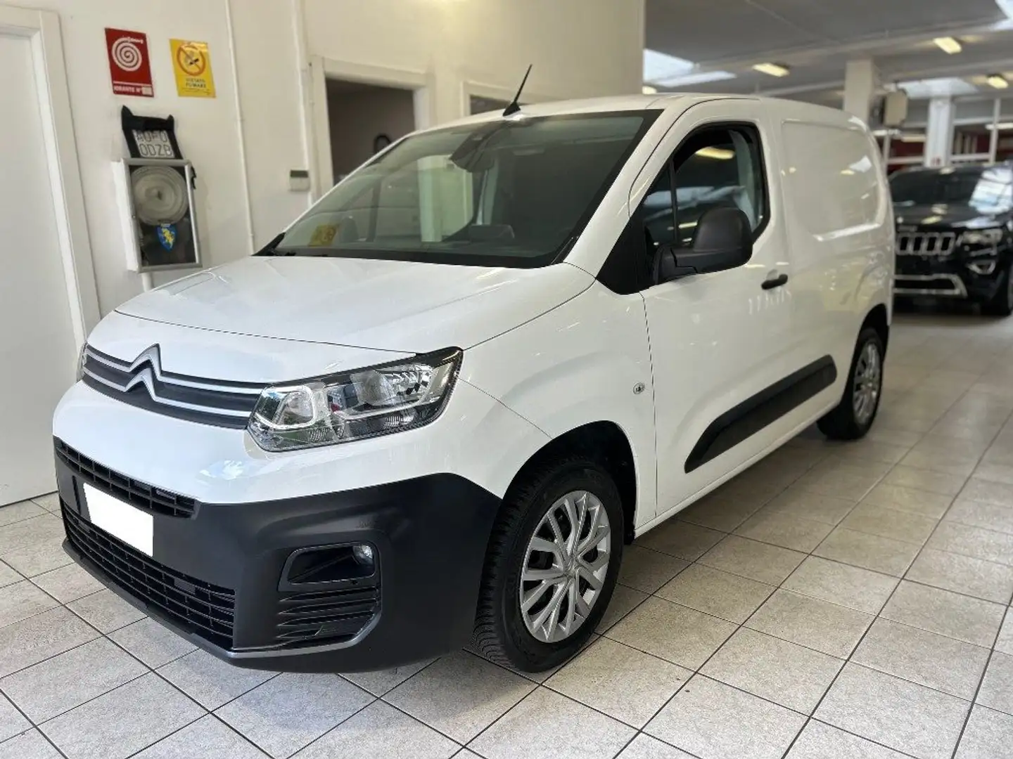 Citroen Berlingo BlueHDi 100 S&S Van M Club Bianco - 1