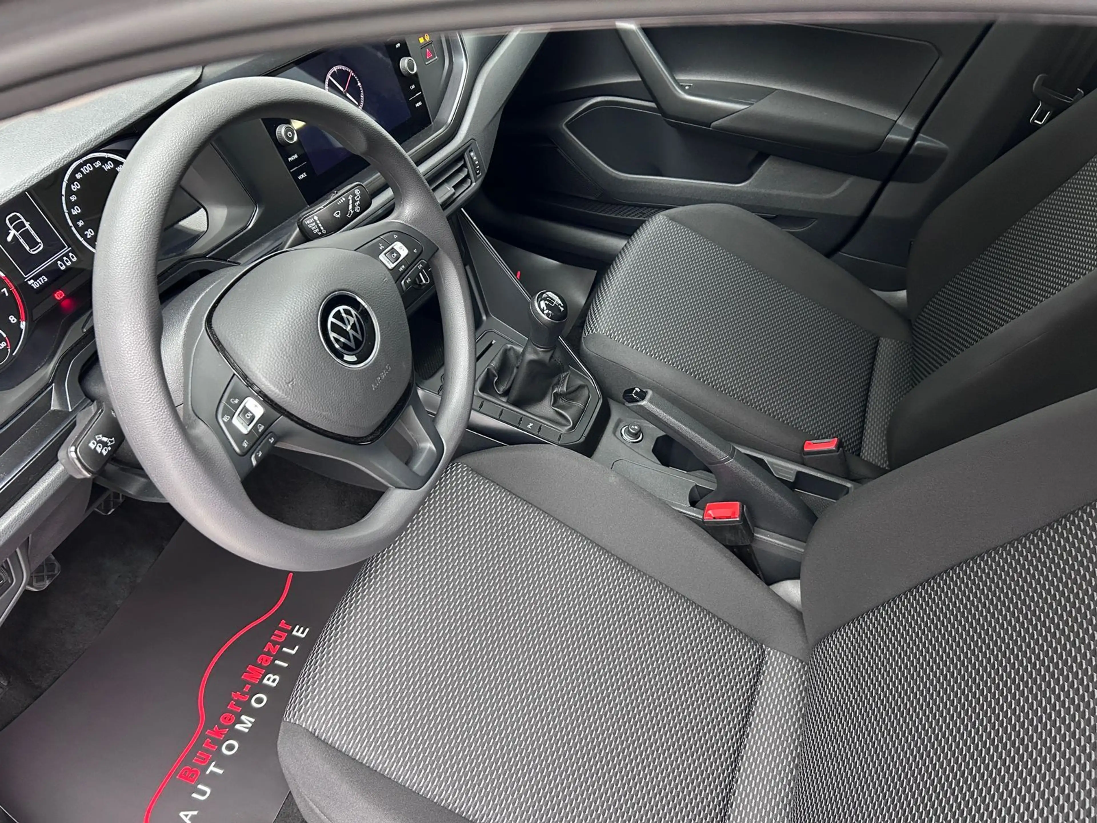 Volkswagen Polo 1.0 Trendline Ready 2 Discover*9TKM* — photo 12