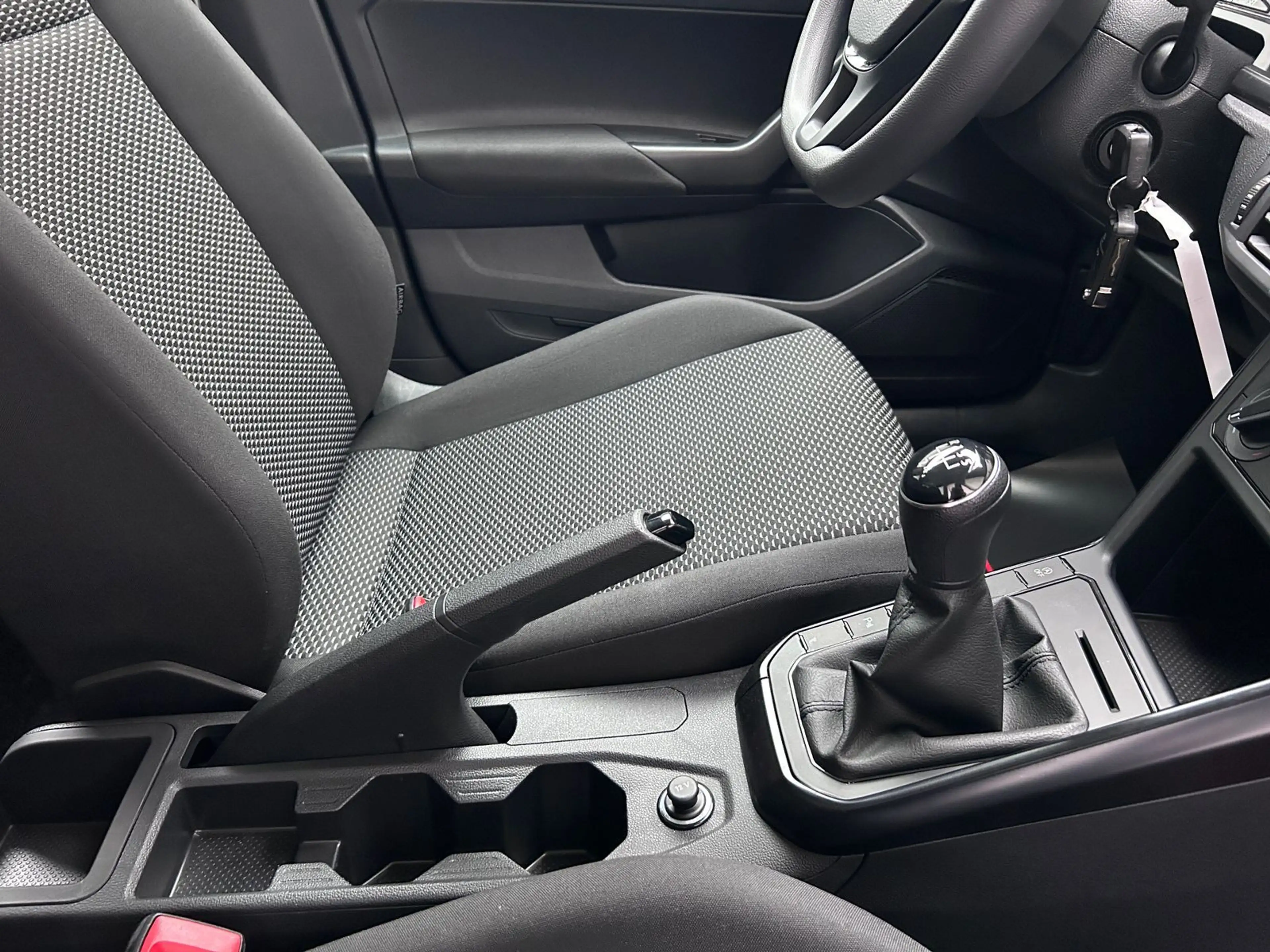 Volkswagen Polo 1.0 Trendline Ready 2 Discover*9TKM* — photo 14