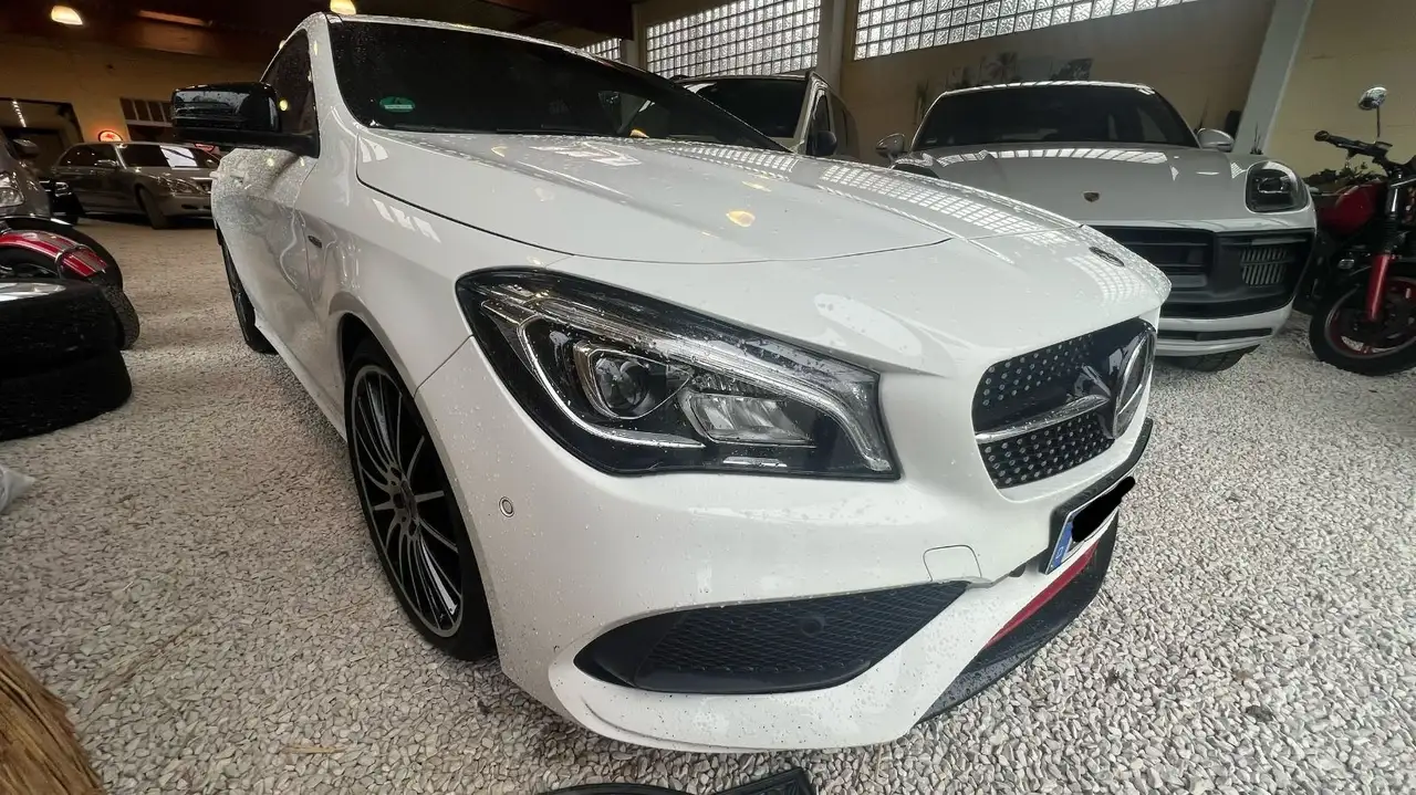Mercedes-Benz CLA 250