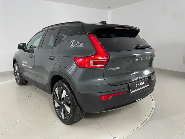 Volvo EX40 Single Motor Extended Range 82kWh Ultra | Stahl... Ansicht 4