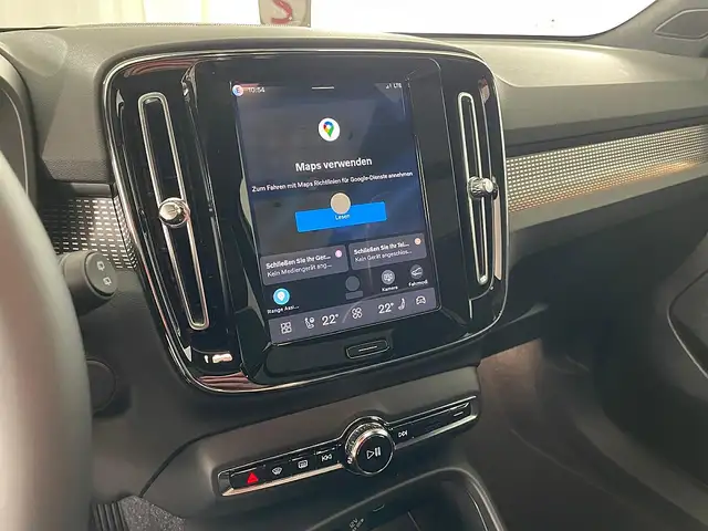 Volvo EX40 Single Motor Extended Range 82kWh Ultra | Stahl... Ansicht 18