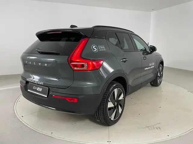 Volvo EX40 Single Motor Extended Range 82kWh Ultra | Stahl... Ansicht 6