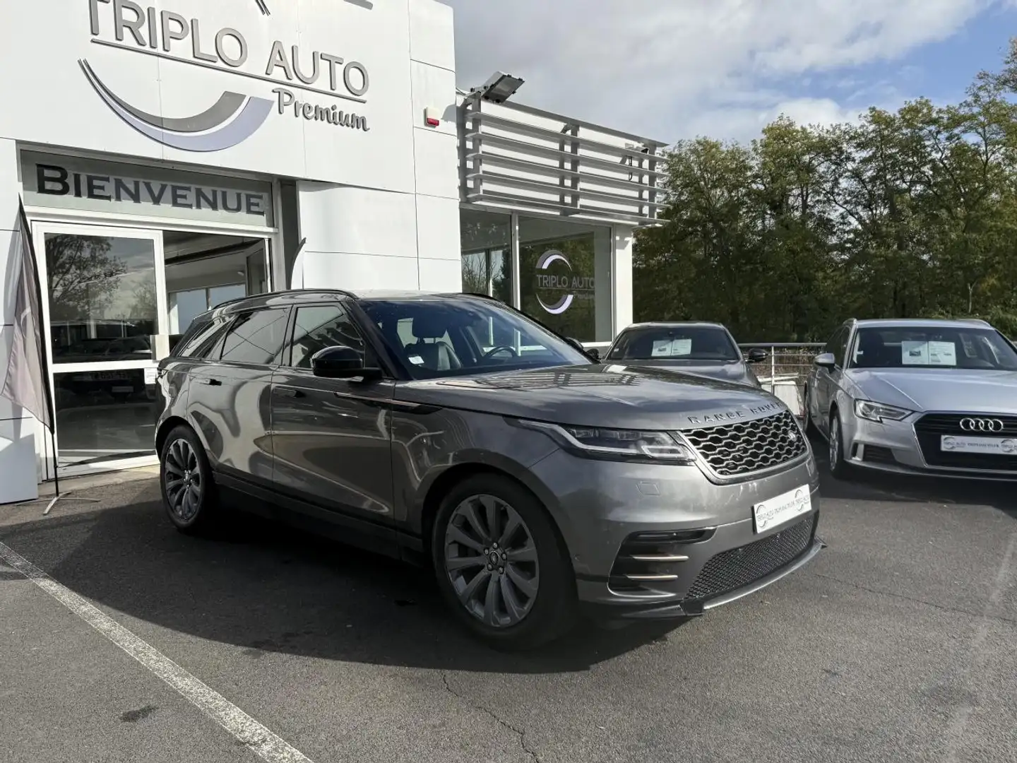 Land Rover Range Rover Velar Range Rover Velar 3.0 V6 D300 - BVA R-Dynamic S GPS + TOIT PANORAMIQUE + CAMERA AR Gris - 1