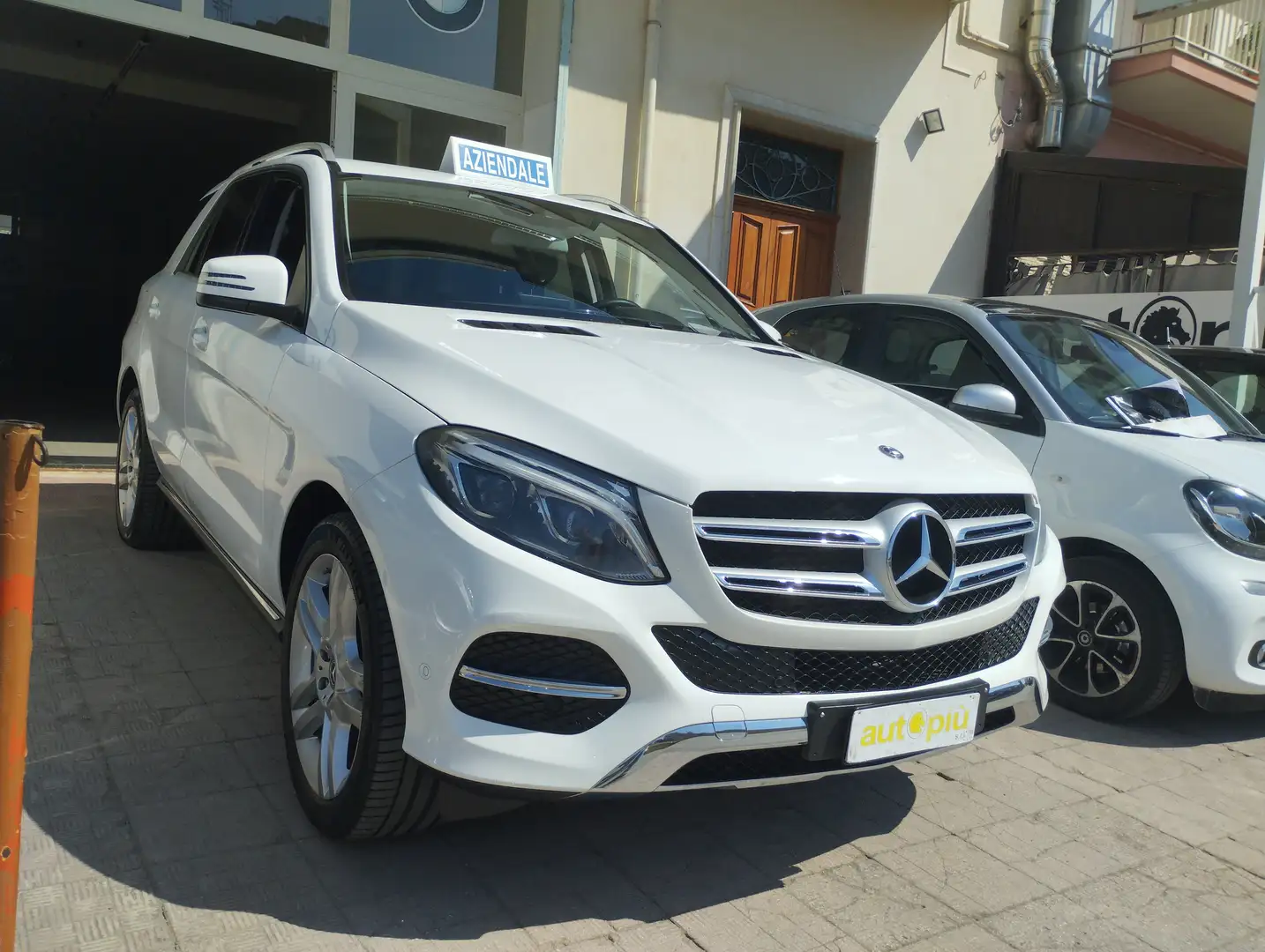 Mercedes-Benz GLE 250 d Premium 4matic auto Bianco - 2