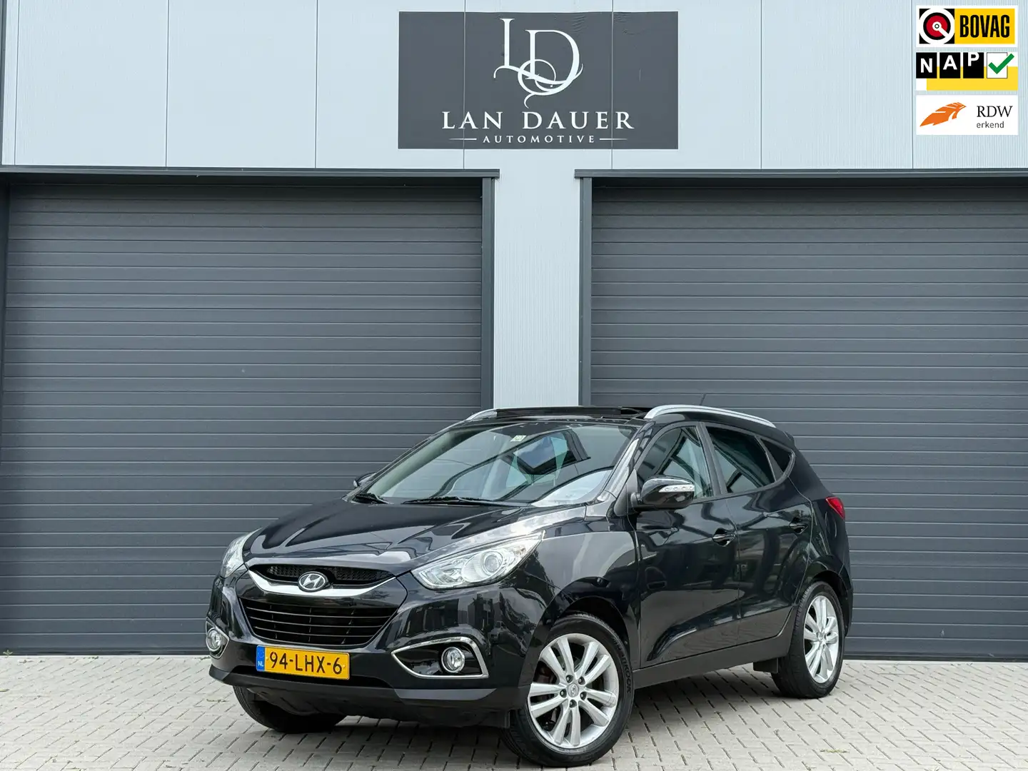 Hyundai iX35 2.0i i-Catcher / Leder / Schuifdak / Trekhaak Schwarz - 1