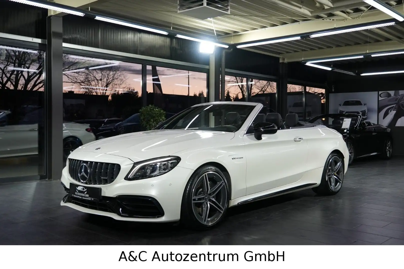 Mercedes-Benz C 63 AMG Cabrio Blanc - 1