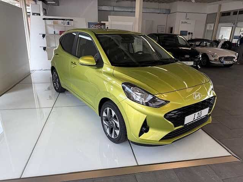 Hyundai i10 1.2 AMT Comfort Plus*Navi*Klimaa.*PDC*Kamera — photo 3