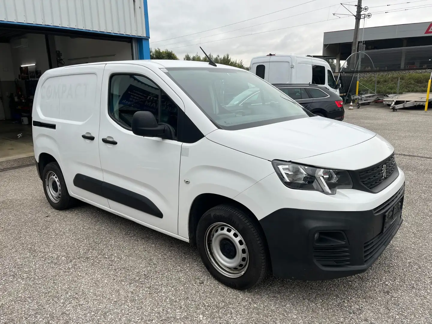 Peugeot Partner BlueHDi 3-Sitzer-PDC Netto: 7658.- Weiß - 1