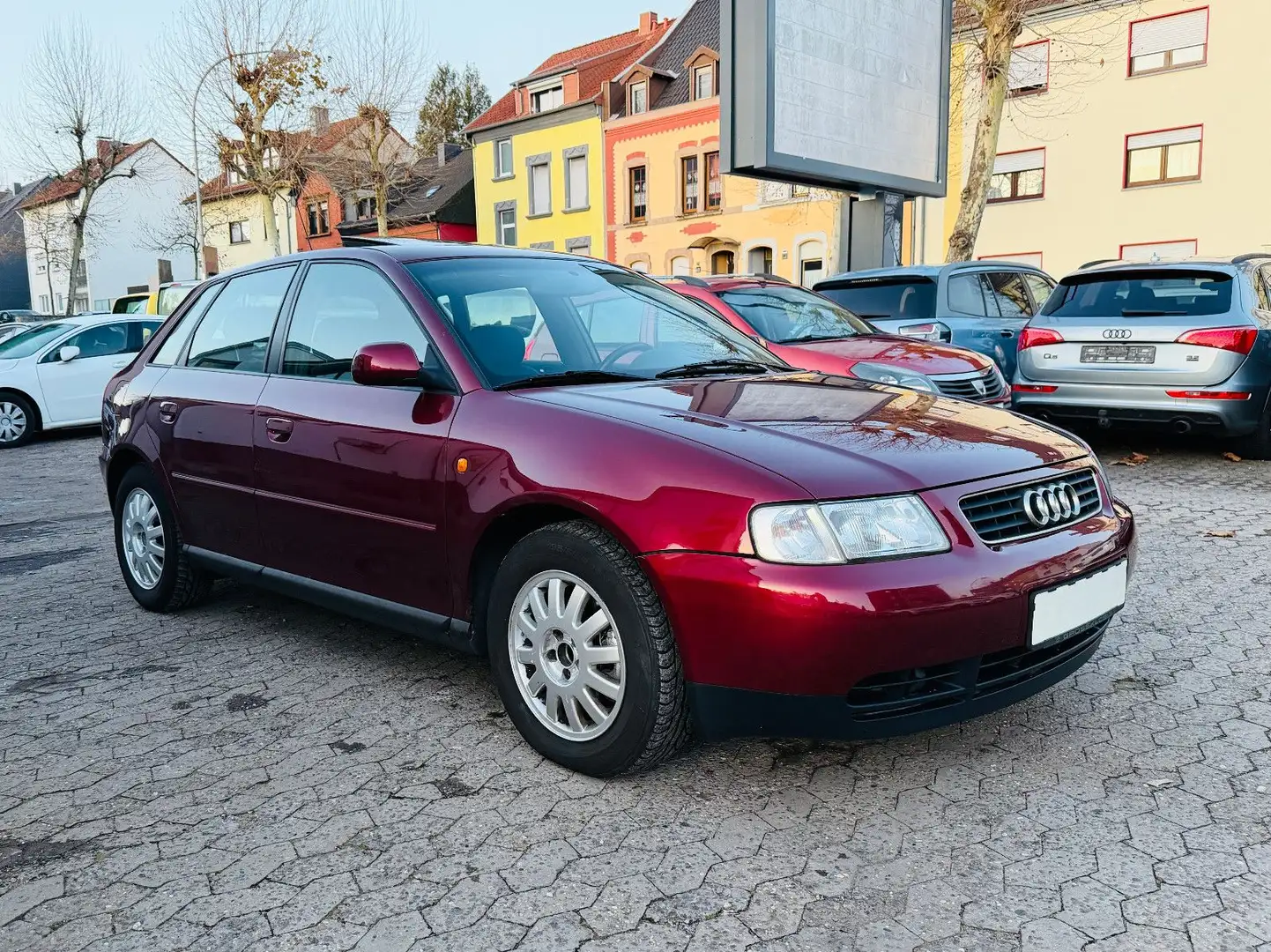 Audi A3 1.8T 1.Hand Automatik Schiebedach Rot - 1