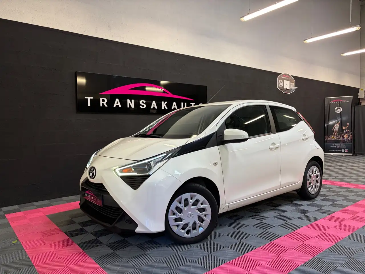 Toyota Aygo 1.0 VVT-i x-play