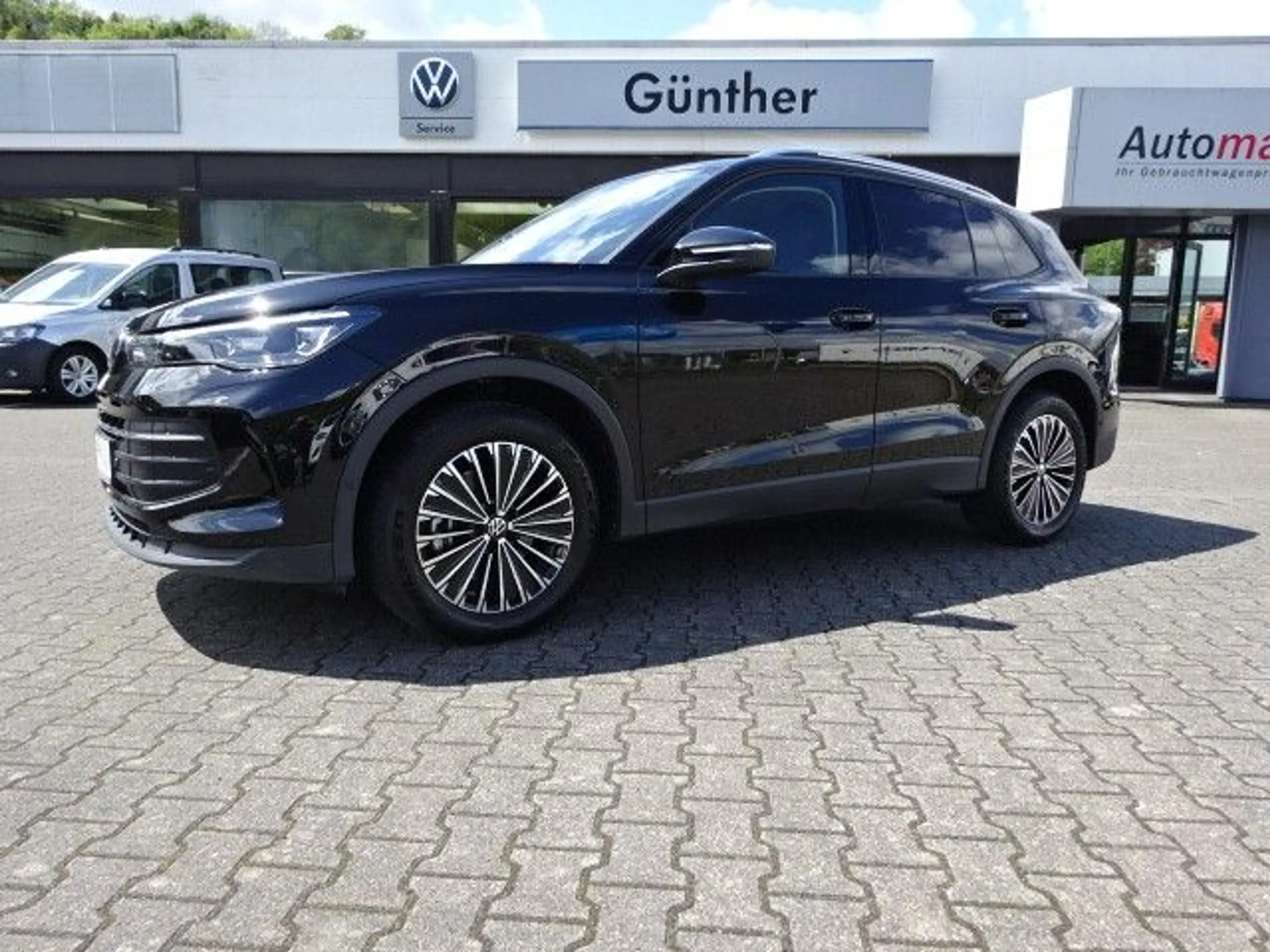 Volkswagen Tiguan 2.0 TDI Goal*AHK*NAVI*SHZ*ACC Klima Navi — photo 7