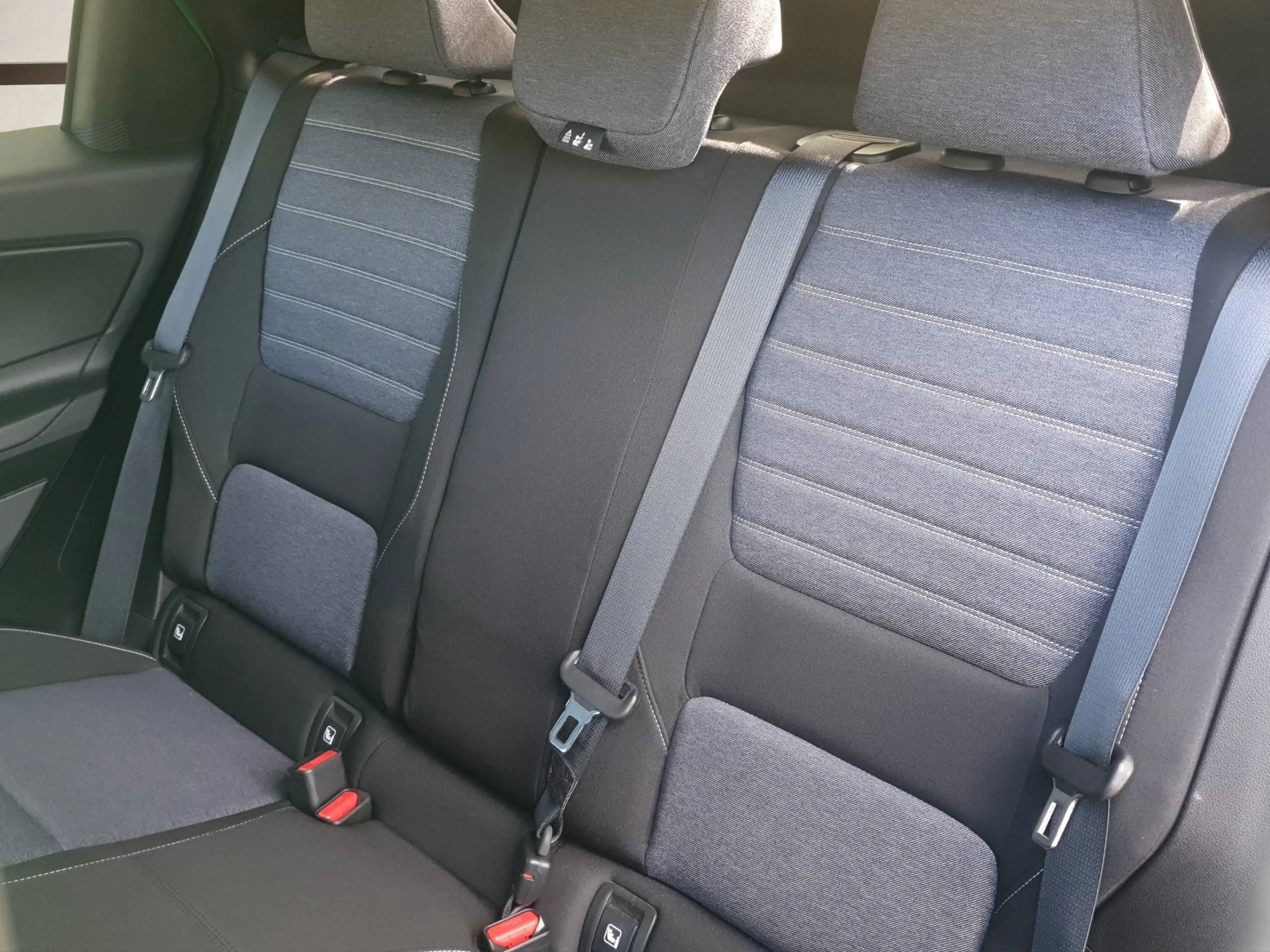 Renault R 5 R5 E-Tech 120 PS 40kWh Urban Range Techno Techno — photo 4