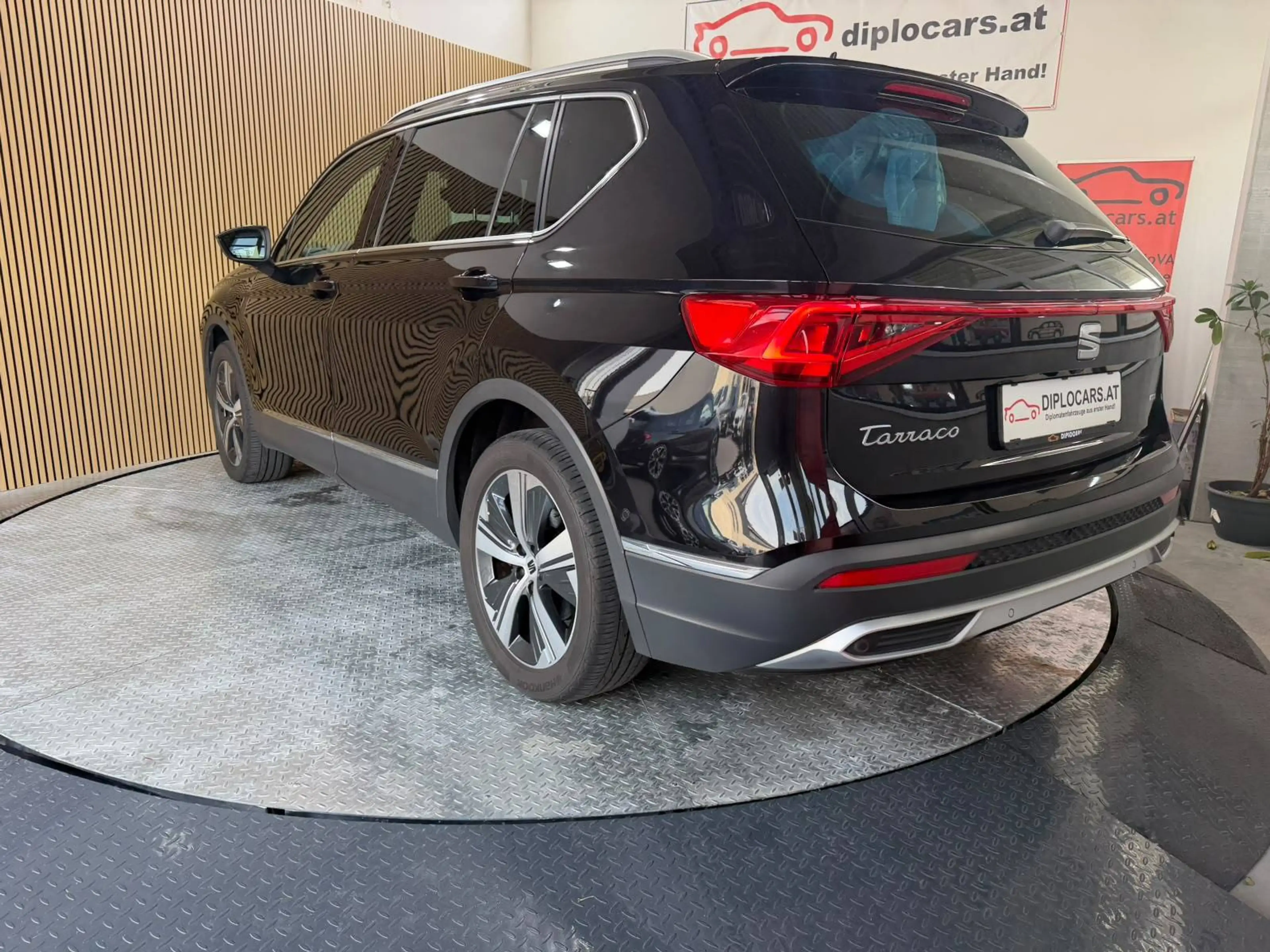 SEAT Tarraco Xperience e-Hybrid — photo 4