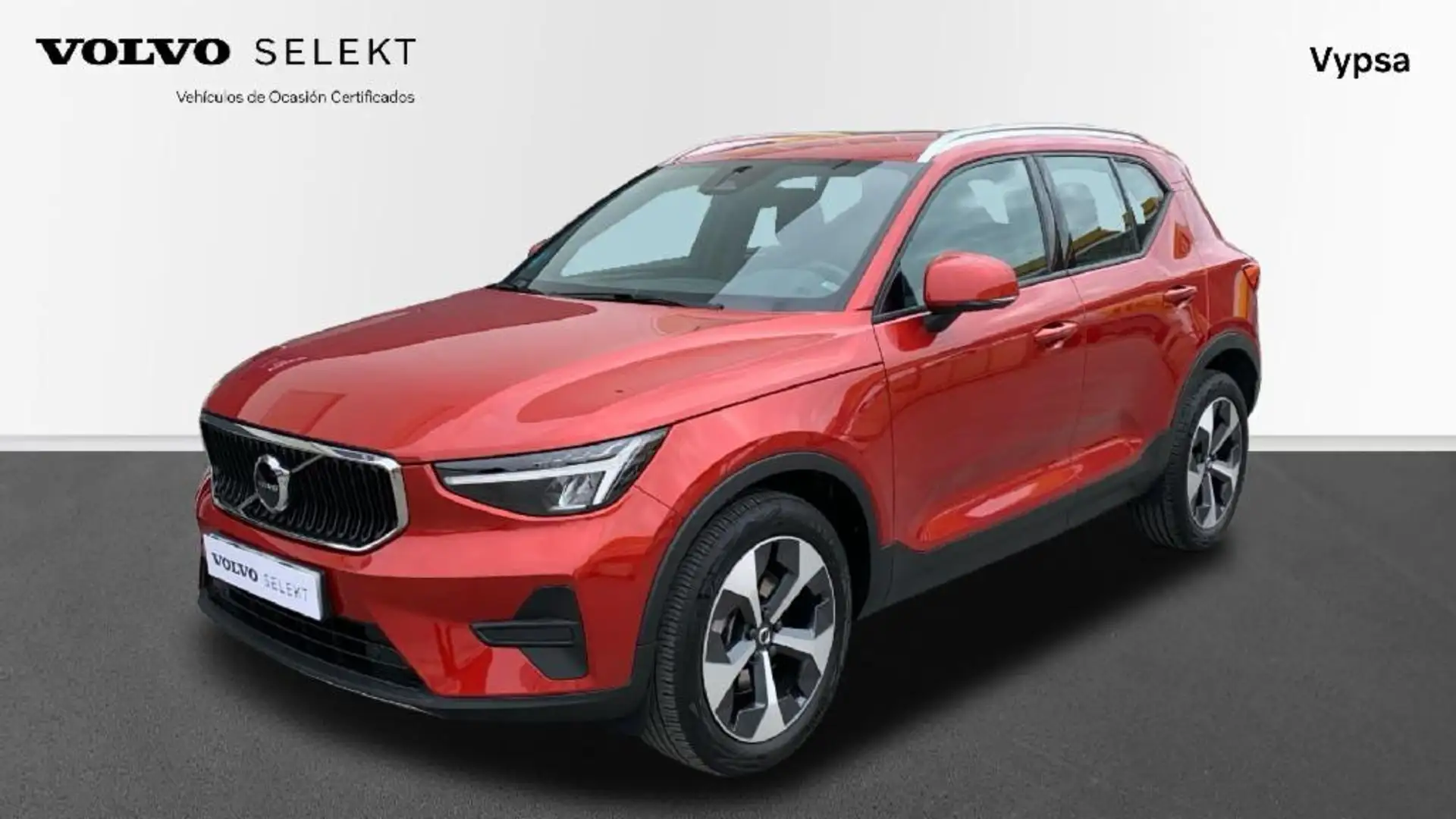 Volvo XC40 B3 Core Aut. Rojo - 1