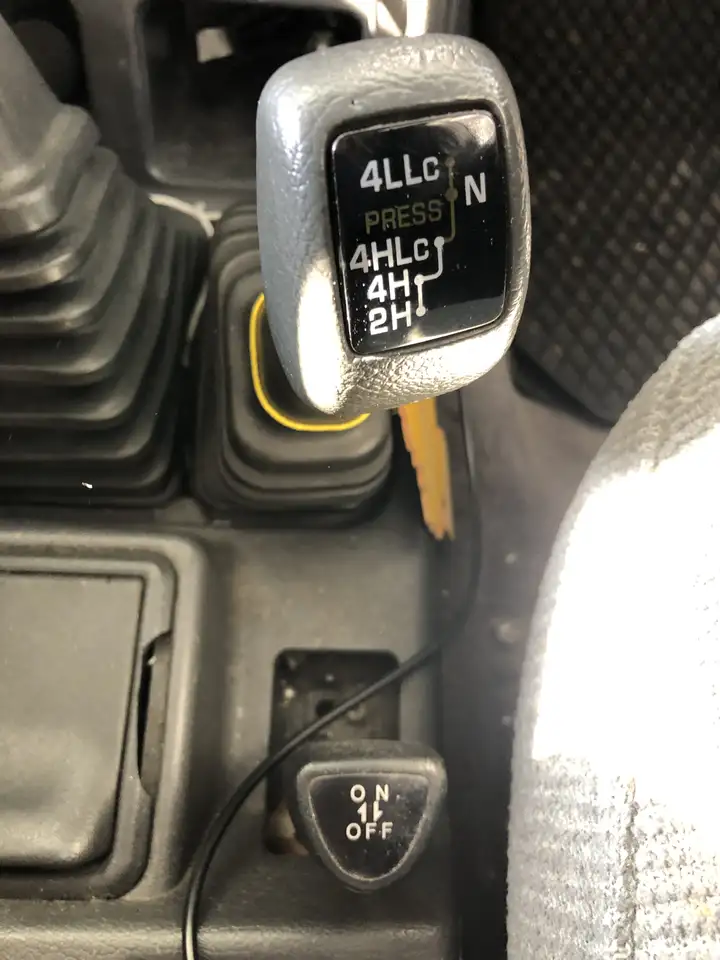 Mitsubishi Pajero Metal Top 2.5 td my88, foto 6