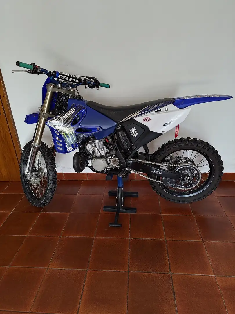 Yamaha YZ 250 Blue - 1