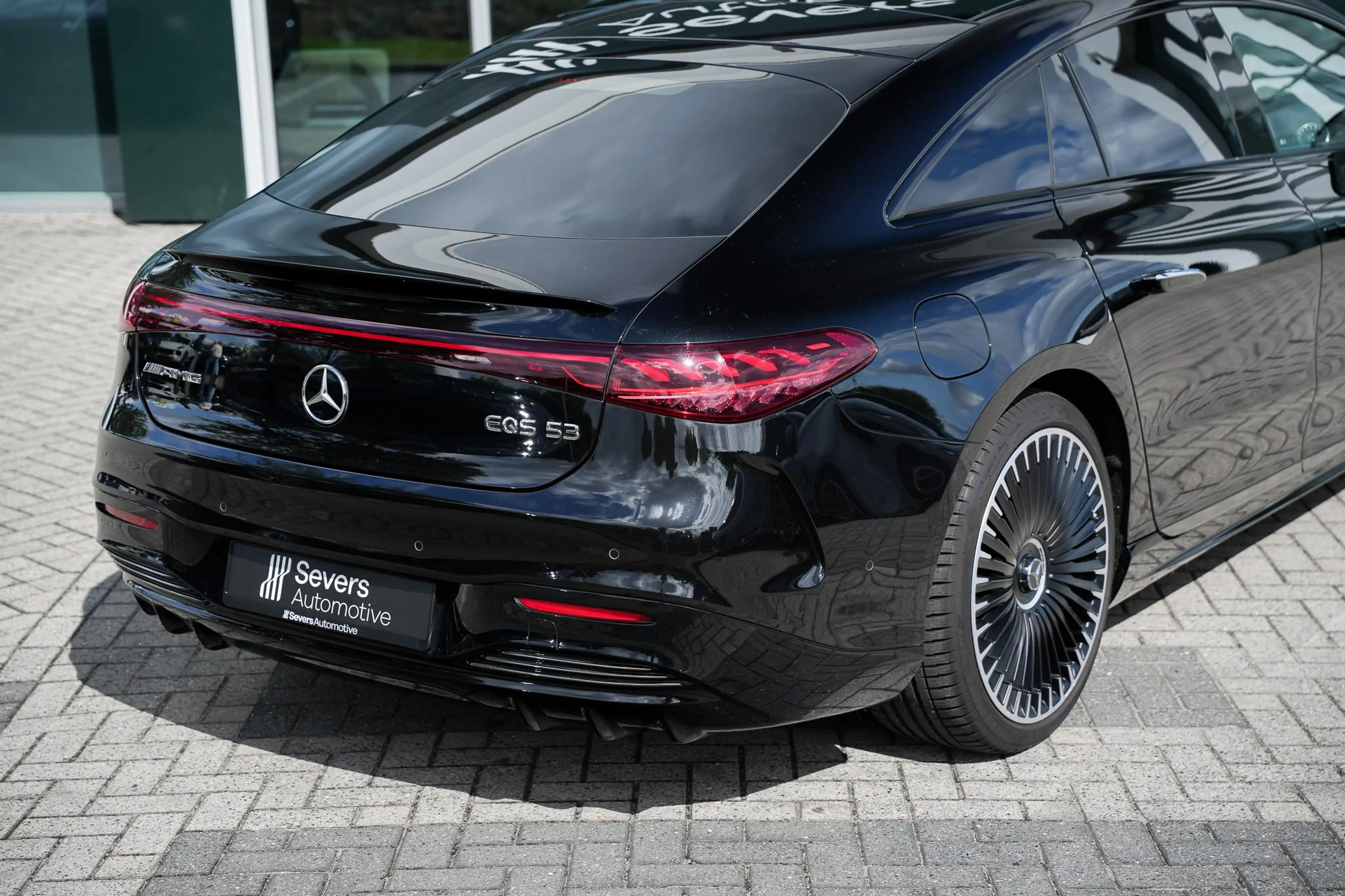 Mercedes-Benz EQS AMG 53 4MATIC+ 108 kWh — photo 28