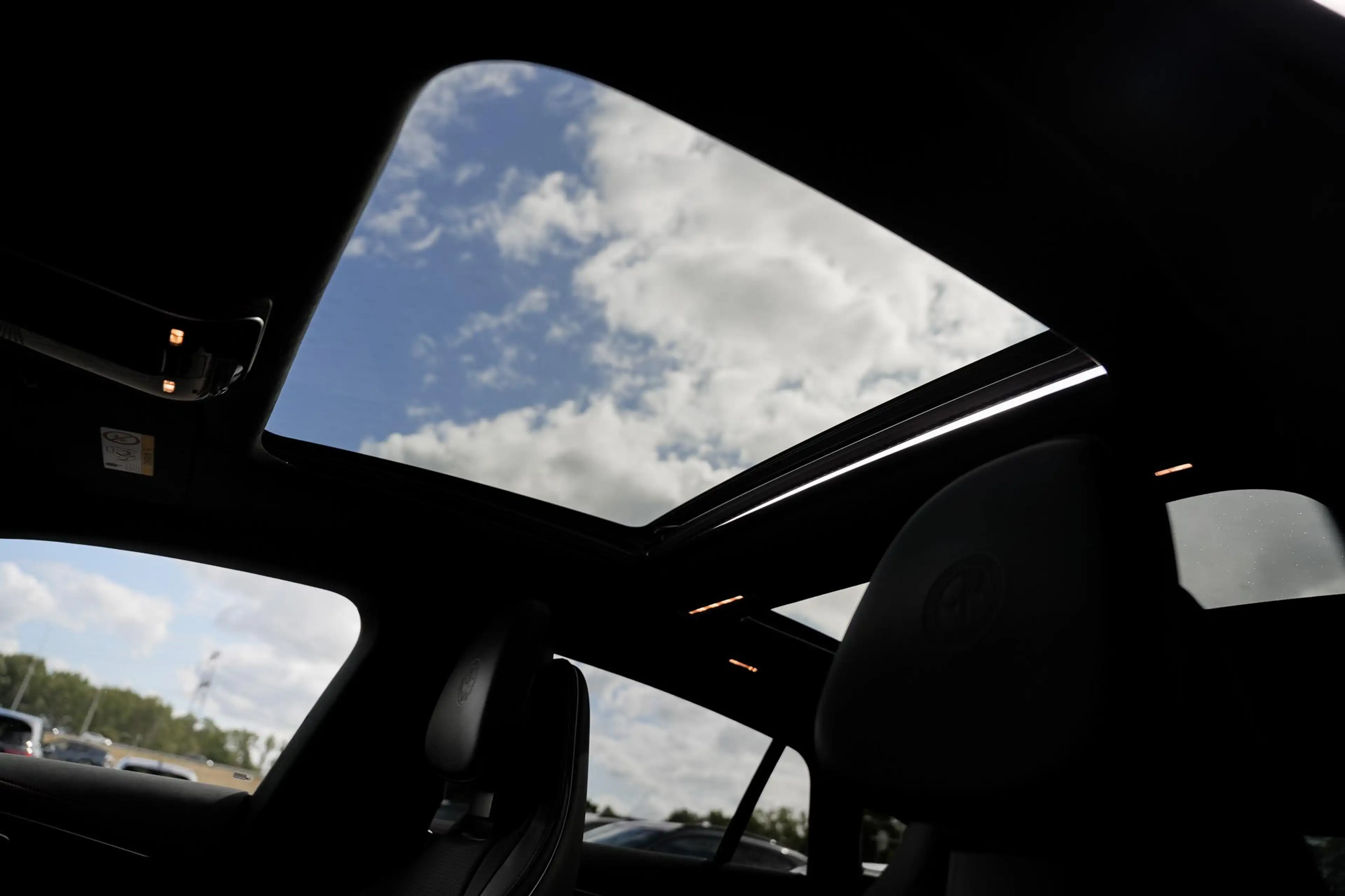 Mercedes-Benz EQS AMG 53 4MATIC+ 108 kWh — photo 18