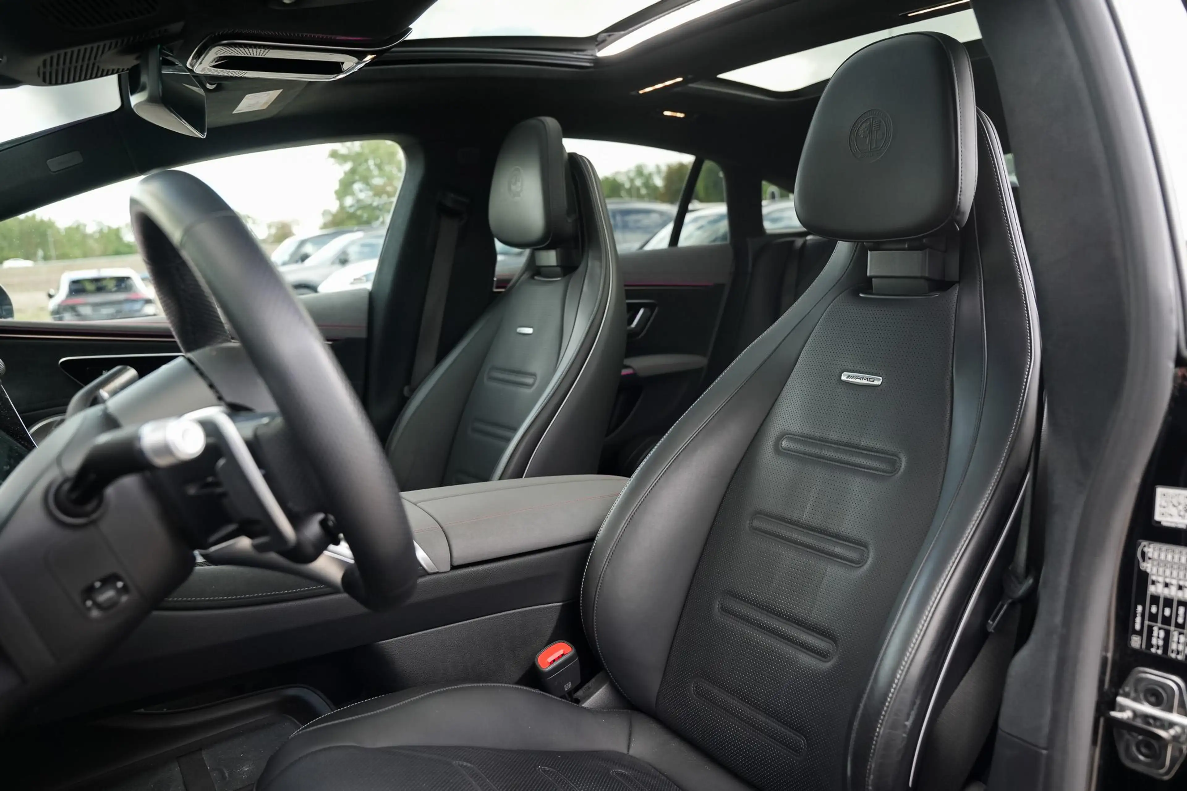 Mercedes-Benz EQS AMG 53 4MATIC+ 108 kWh — photo 6
