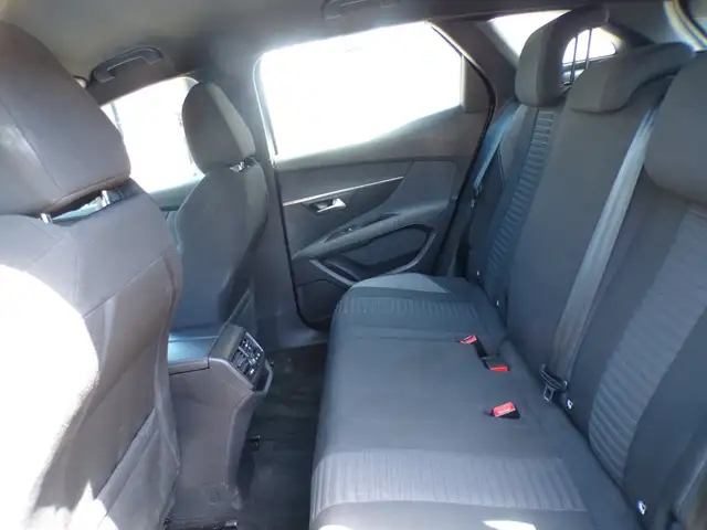 Peugeot 3008 view 14