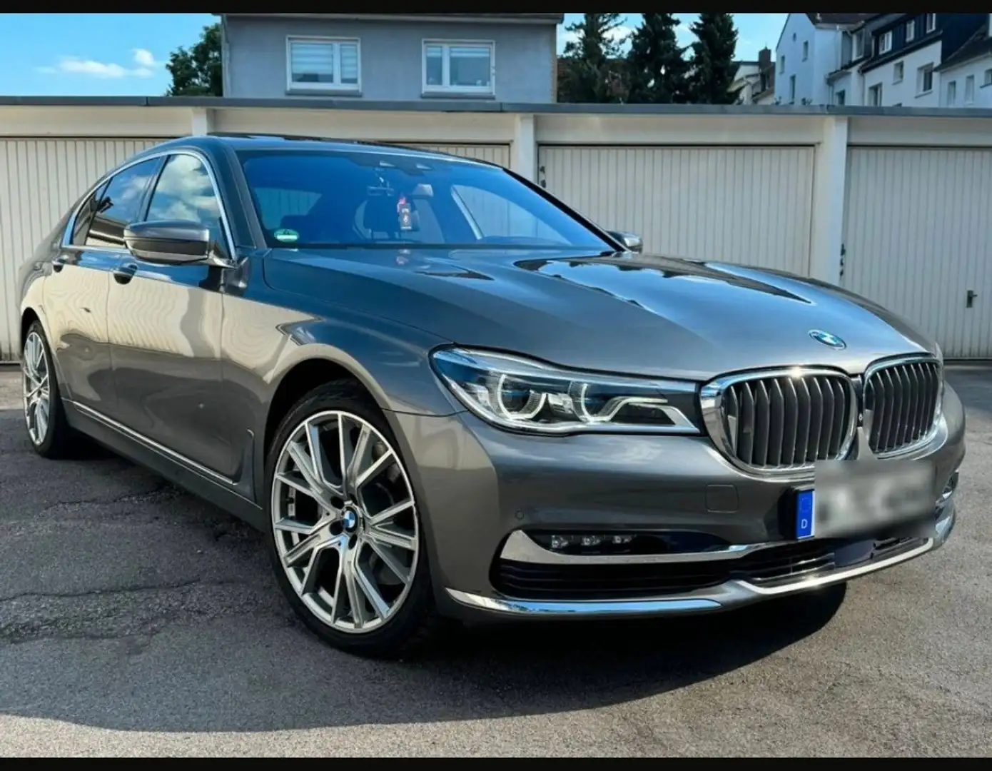 BMW 750 750i xDrive Gris - 1