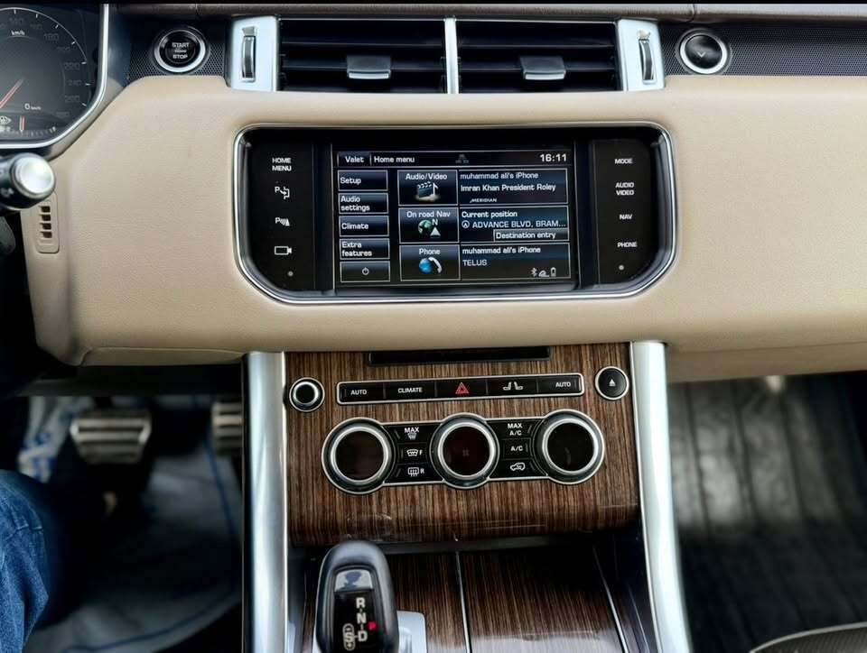 2014 Land Rover Range Rover Sport 4WD 4dr V8 Supercharged thumb 9