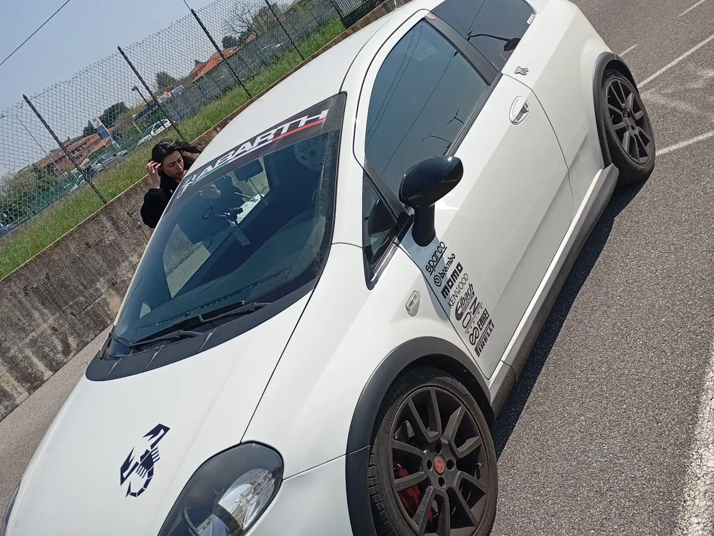 Abarth Grande Punto 1.4 t. t-jet 155cv 3p Alb - 1