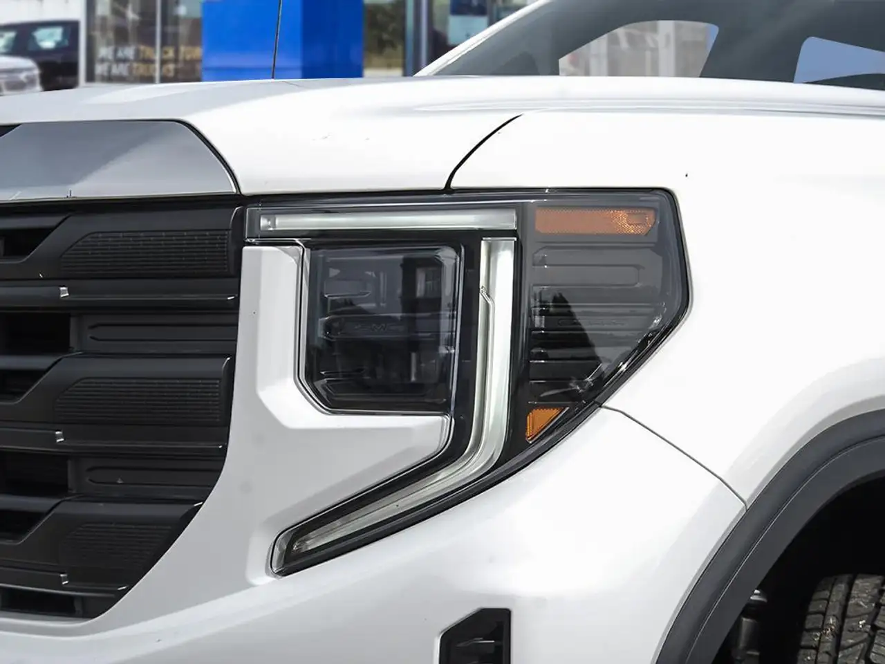 GMC Sierra 1500 снимка GMC Sierra 1500