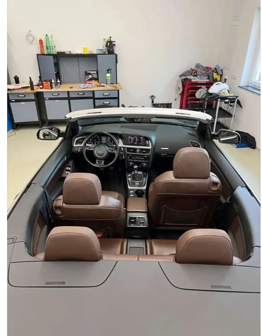 Audi A5 Cabrio 2,0 TDI DPF Schwarz - 2