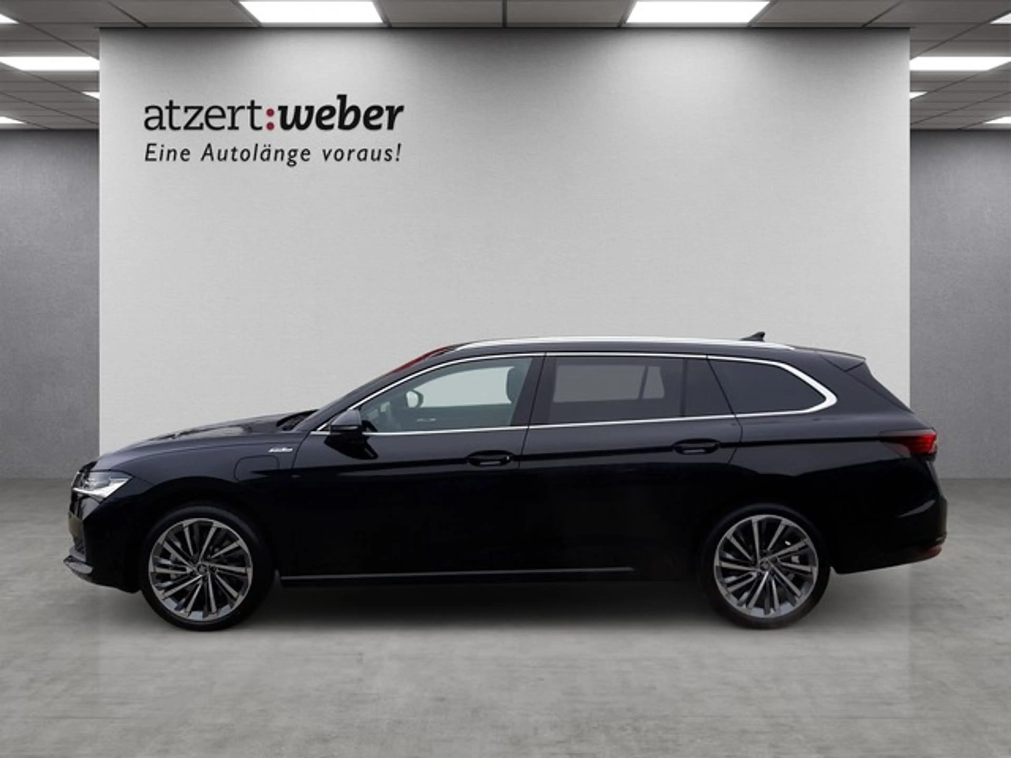 Skoda Superb Combi iV L&K AHK Leder Matrix 360° HeadUp — photo 4
