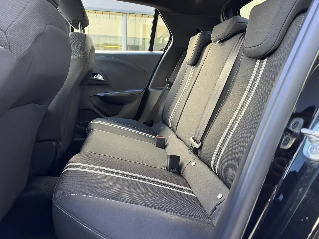 Opel Corsa 1.2T 101PK GS CAMERA/DODEHOEK/PARKPILOT 11