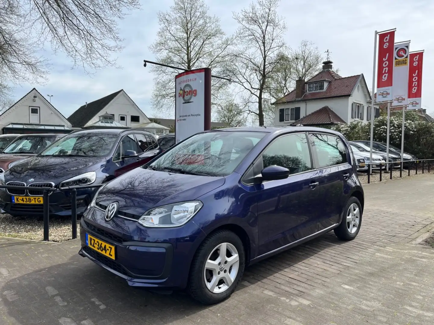 Volkswagen up! 1.0 BMT MOVE UP! / AIRCO / DAB / BLUETOOTH / ELEK. Blauw - 1