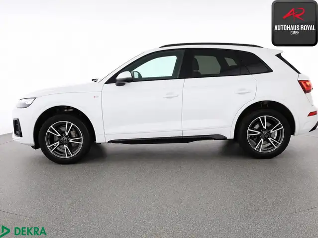 Audi Q5 view 2